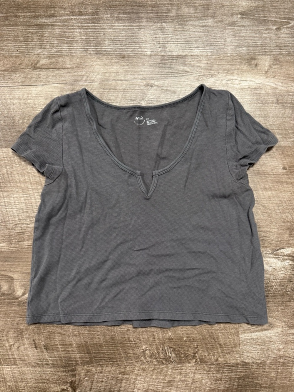Aerie Grey Short Sleeve Shirt Size Large